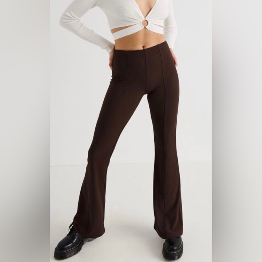NEW - Garage - Odessa Flare Pant Brown - XS